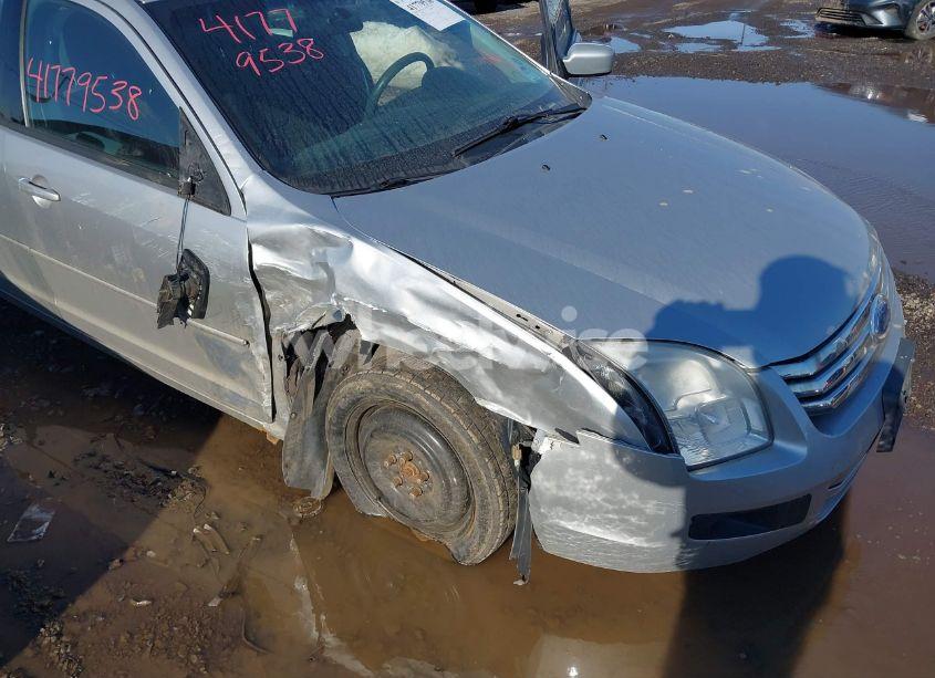 Photo 6 of 2009 Ford Fusion SE (VIN 3FAHP07ZX9R187981)