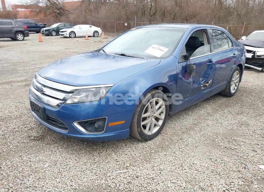 Photo 2 of 2010 Ford Fusion SEL (VIN 3FAHP0CG0AR100677)