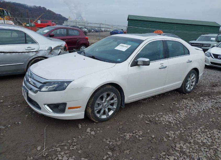 Photo 2 of 2011 Ford Fusion SEL (VIN 3FAHP0CG4BR143520)