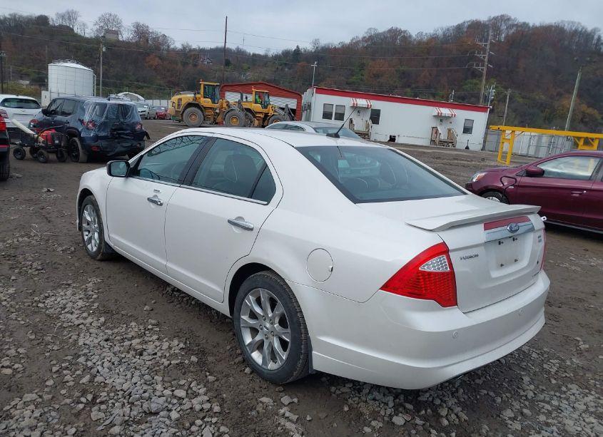 Photo 3 of 2011 Ford Fusion SEL (VIN 3FAHP0CG4BR143520)