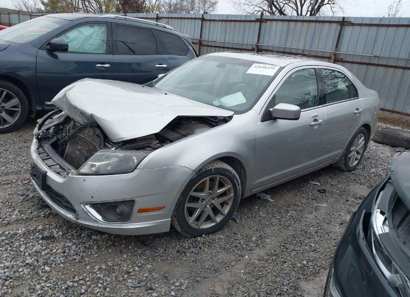 Photo 2 of 2011 Ford Fusion SEL (VIN 3FAHP0CG5BR120439)