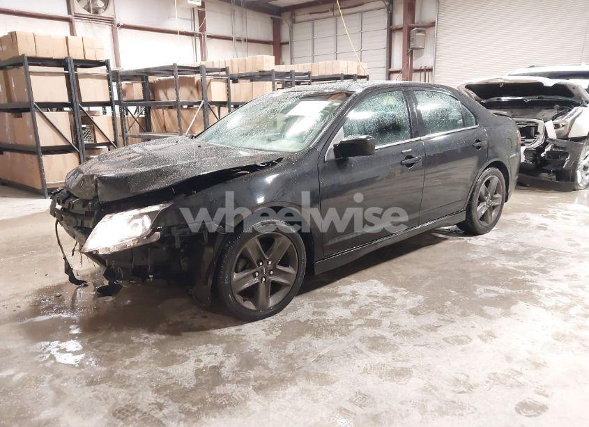 Photo 2 of 2010 Ford Fusion SPORT (VIN 3FAHP0DC3AR240198)