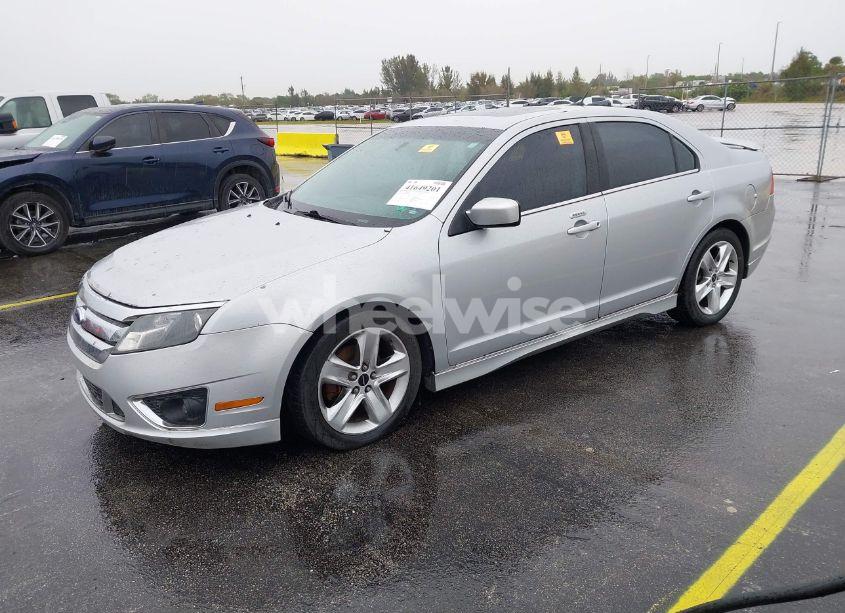 Photo 2 of 2010 Ford Fusion SPORT (VIN 3FAHP0DC9AR160419)