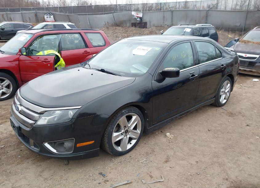 Photo 2 of 2011 Ford Fusion SPORT (VIN 3FAHP0DC9BR190294)