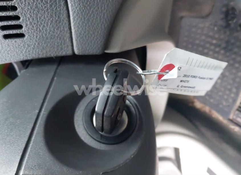 Photo 11 of 2010 Ford Fusion S (VIN 3FAHP0GA0AR271922)