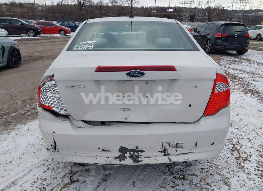 Photo 6 of 2010 Ford Fusion S (VIN 3FAHP0GA0AR271922)