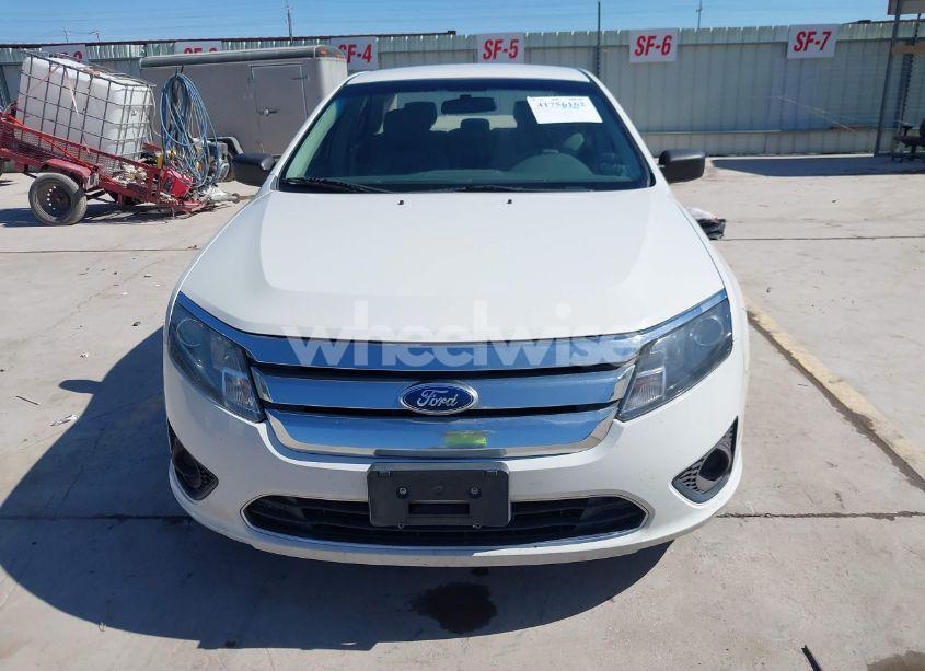 Photo 12 of 2012 Ford Fusion S (VIN 3FAHP0GA0CR137074)