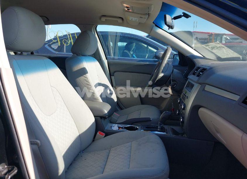Photo 5 of 2012 Ford Fusion S (VIN 3FAHP0GA0CR175047)