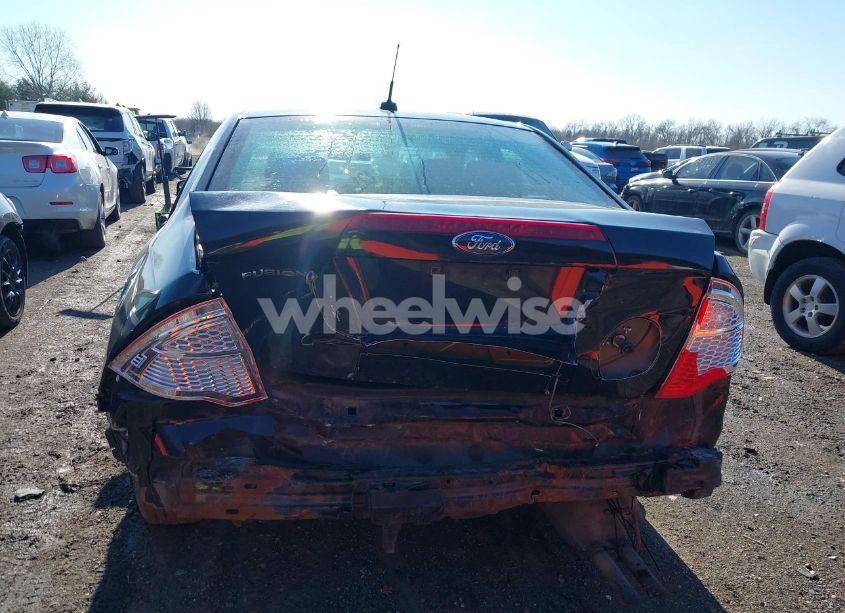 Photo 6 of 2012 Ford Fusion S (VIN 3FAHP0GA0CR175047)