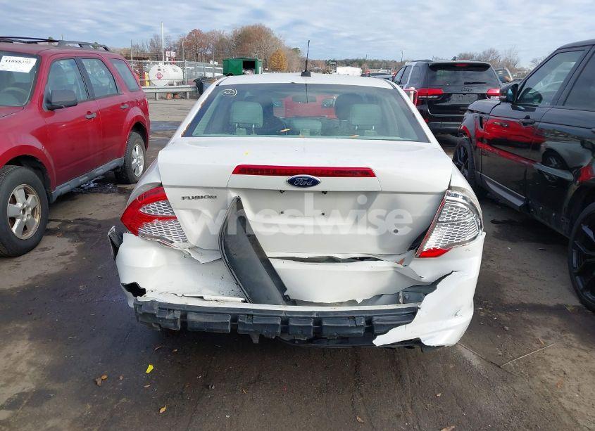 Photo 16 of 2012 Ford Fusion S (VIN 3FAHP0GA0CR297018)