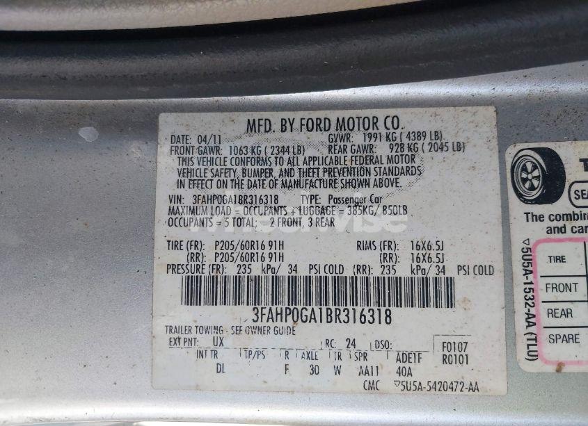 Photo 9 of 2011 Ford Fusion S (VIN 3FAHP0GA1BR316318)