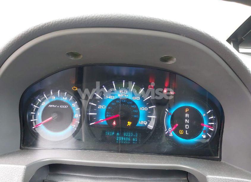 Photo 7 of 2011 Ford Fusion S (VIN 3FAHP0GA1BR337461)