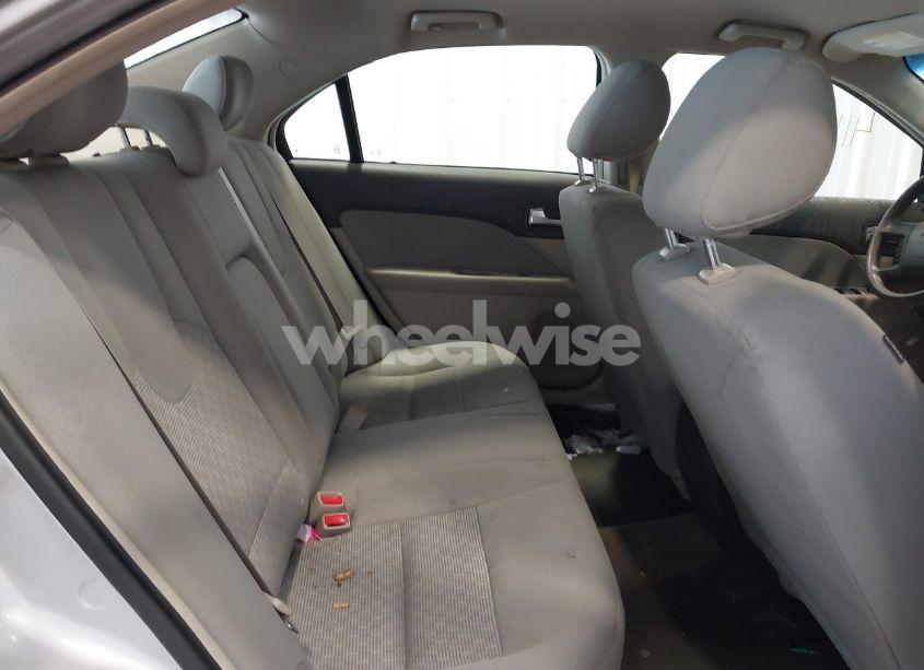 Photo 8 of 2012 Ford Fusion S (VIN 3FAHP0GA1CR206659)