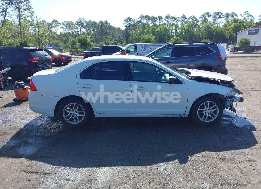 Photo 14 of 2012 Ford Fusion S (VIN 3FAHP0GA1CR212851)