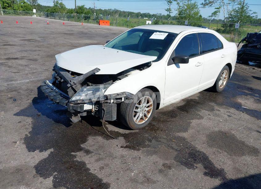 Photo 2 of 2012 Ford Fusion S (VIN 3FAHP0GA1CR212851)
