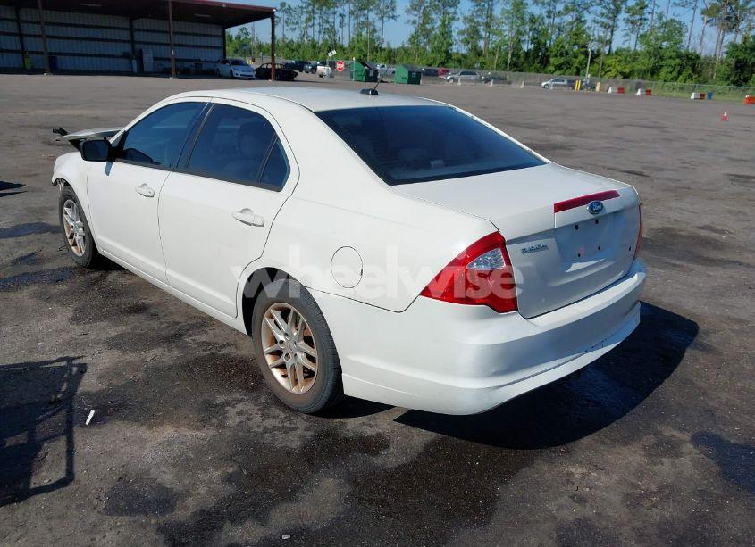 Photo 3 of 2012 Ford Fusion S (VIN 3FAHP0GA1CR212851)