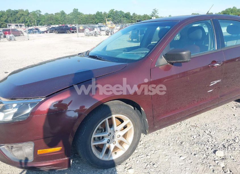 Photo 6 of 2012 Ford Fusion S (VIN 3FAHP0GA2CR148223)