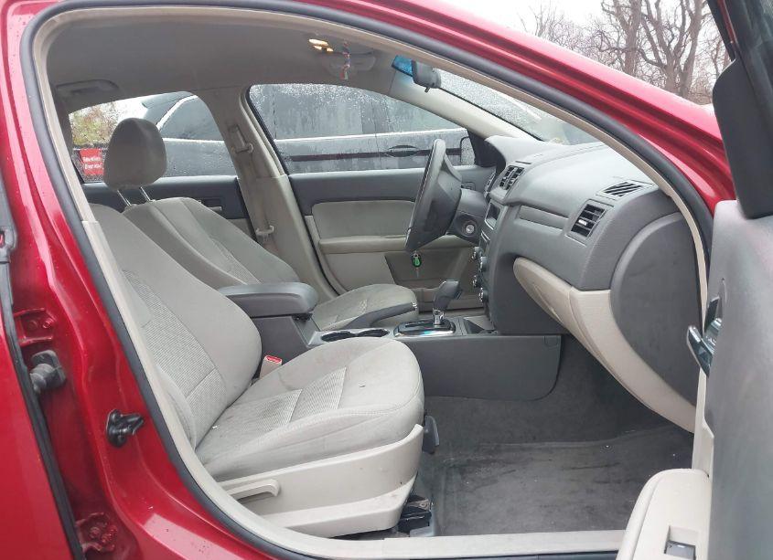 Photo 5 of 2010 Ford Fusion S (VIN 3FAHP0GA3AR276256)