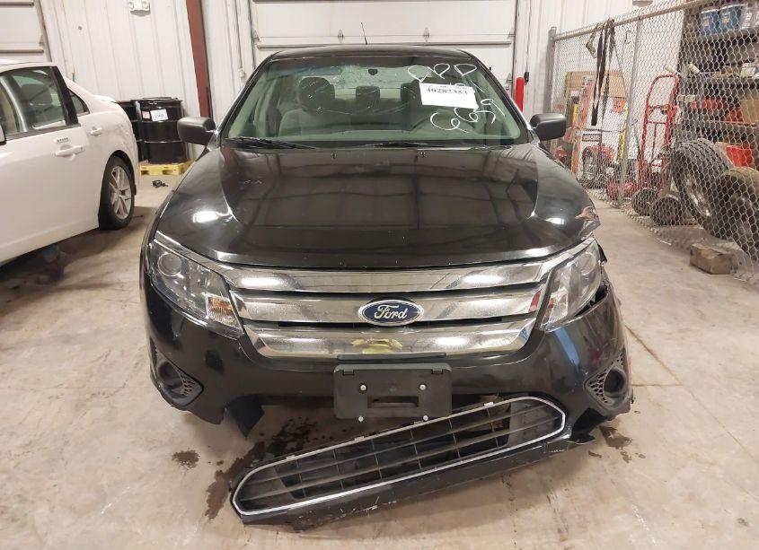 Photo 13 of 2010 Ford Fusion S (VIN 3FAHP0GA3AR286639)