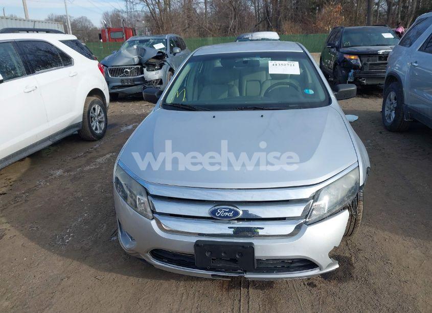 Photo 12 of 2011 Ford Fusion S (VIN 3FAHP0GA3BR188616)