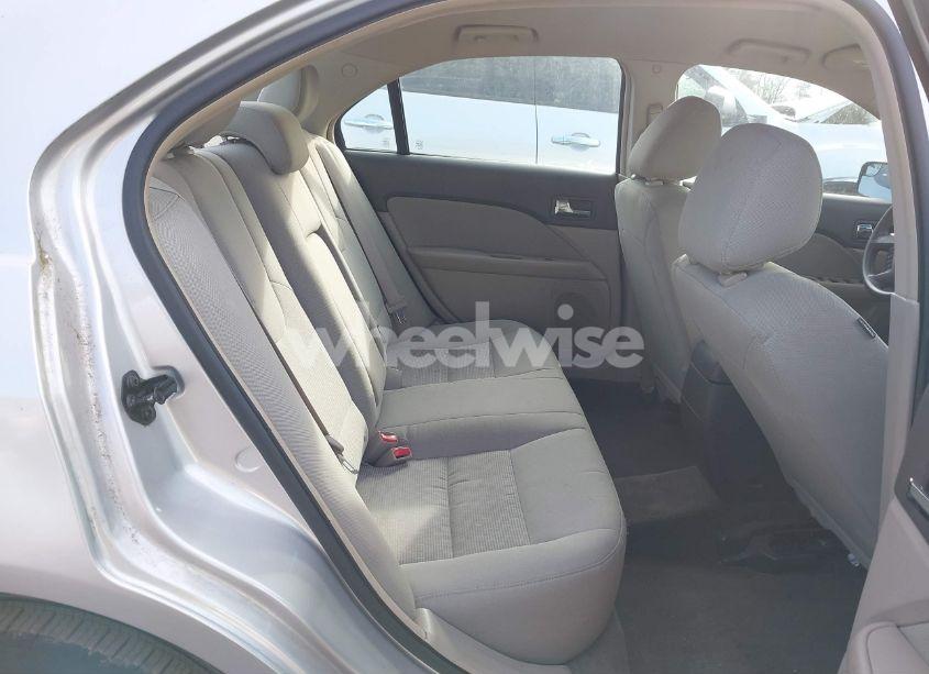 Photo 8 of 2011 Ford Fusion S (VIN 3FAHP0GA3BR188616)