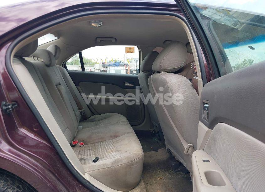 Photo 8 of 2011 Ford Fusion S (VIN 3FAHP0GA3BR232176)