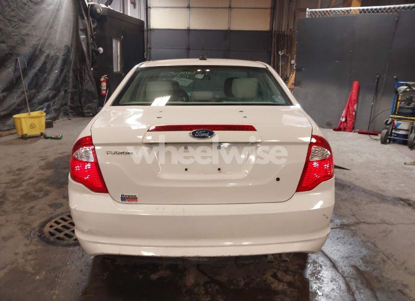 Photo 16 of 2011 Ford Fusion S (VIN 3FAHP0GA3BR259751)