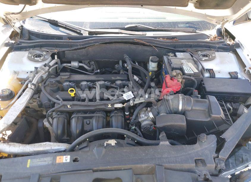 Photo 10 of 2011 Ford Fusion S (VIN 3FAHP0GA3BR311556)