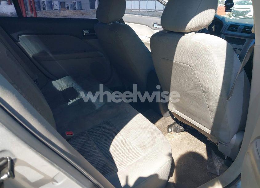 Photo 8 of 2011 Ford Fusion S (VIN 3FAHP0GA3BR311556)