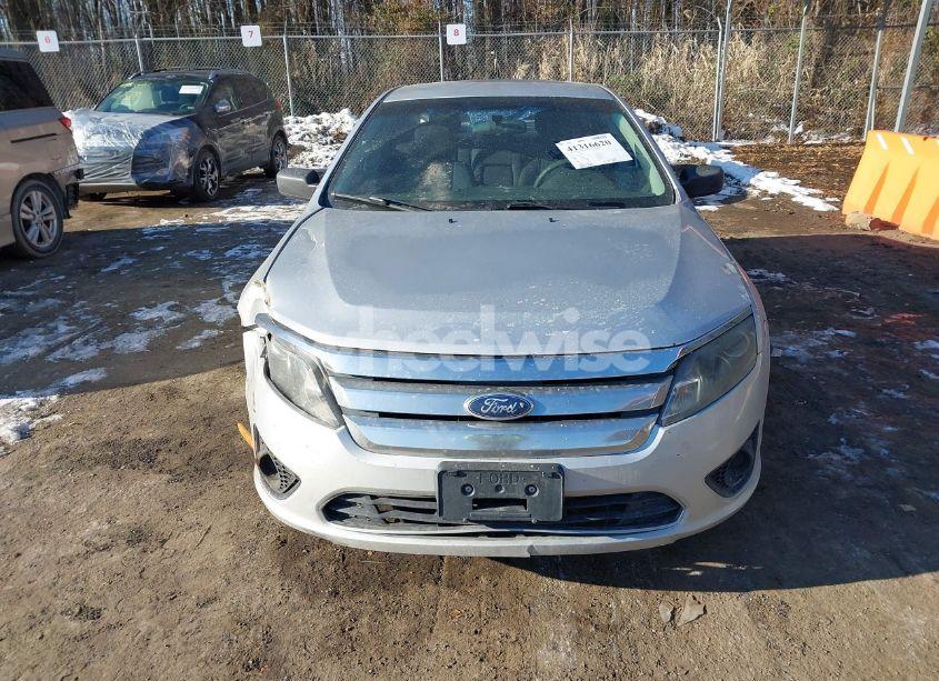 Photo 12 of 2012 Ford Fusion S (VIN 3FAHP0GA3CR126361)