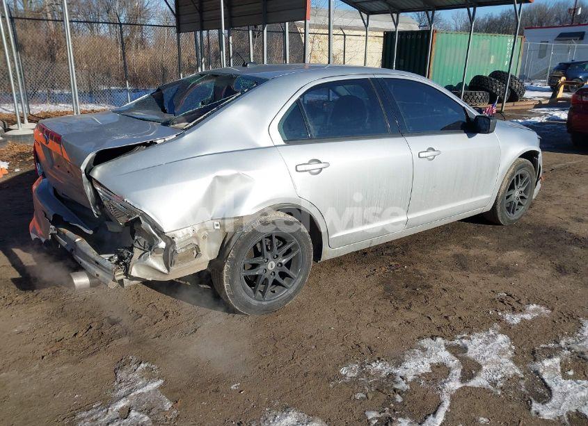 Photo 4 of 2012 Ford Fusion S (VIN 3FAHP0GA3CR126361)