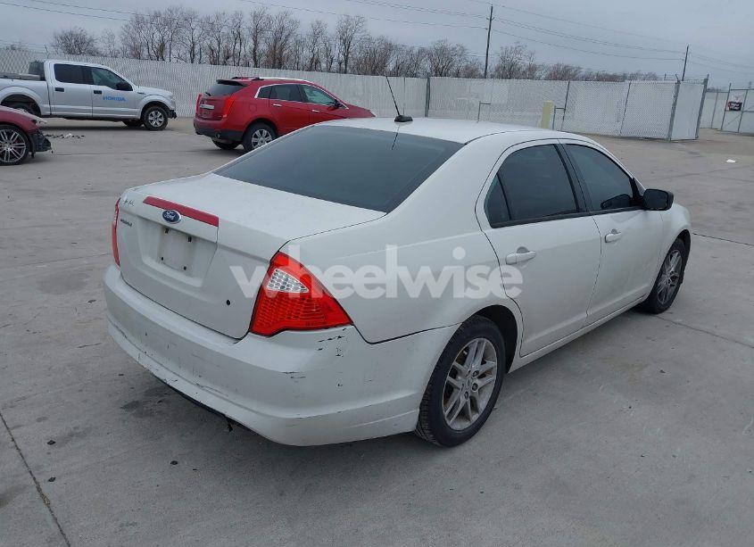 Photo 6 of 2012 Ford Fusion S (VIN 3FAHP0GA3CR205268)