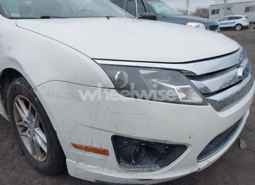 Photo 6 of 2012 Ford Fusion S (VIN 3FAHP0GA3CR209305)