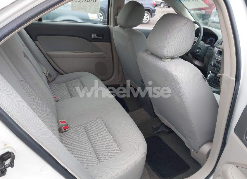 Photo 8 of 2012 Ford Fusion S (VIN 3FAHP0GA3CR209305)