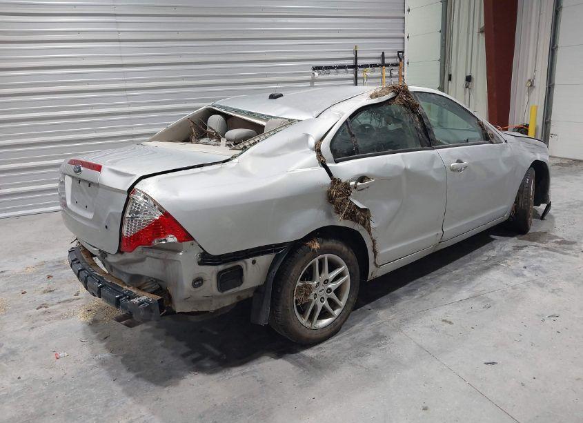 Photo 4 of 2012 Ford Fusion S (VIN 3FAHP0GA3CR426496)