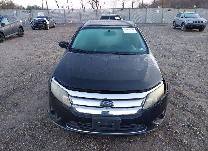 Photo 12 of 2010 Ford Fusion S (VIN 3FAHP0GA4AR152836)