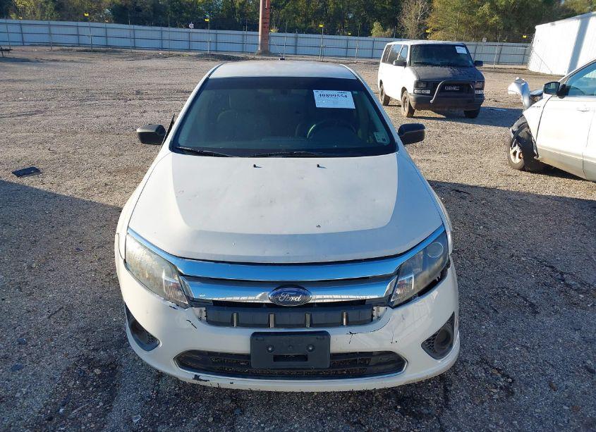 Photo 13 of 2010 Ford Fusion S (VIN 3FAHP0GA4AR238227)