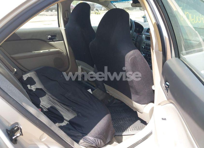 Photo 8 of 2010 Ford Fusion S (VIN 3FAHP0GA4AR370033)