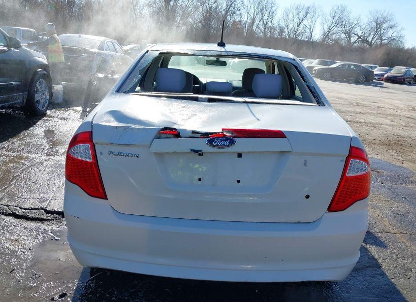 Photo 6 of 2011 Ford Fusion S (VIN 3FAHP0GA4BR279720)