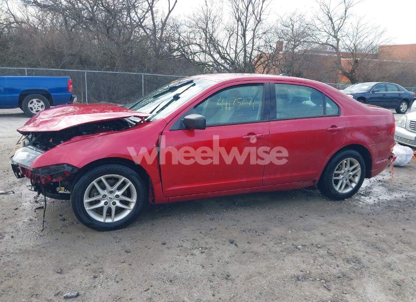 Photo 15 of 2012 Ford Fusion S (VIN 3FAHP0GA4CR200189)