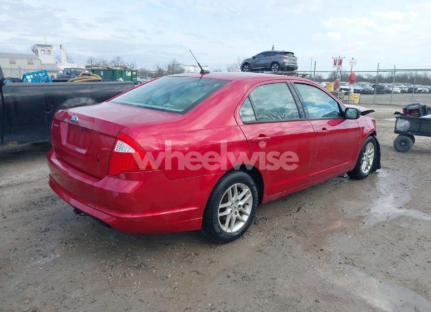 Photo 4 of 2012 Ford Fusion S (VIN 3FAHP0GA4CR200189)