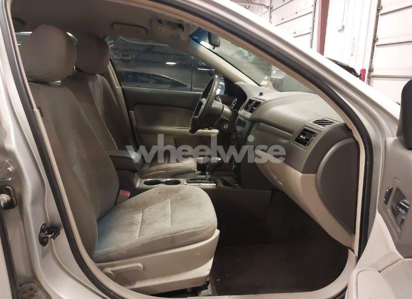 Photo 5 of 2012 Ford Fusion S (VIN 3FAHP0GA4CR350500)