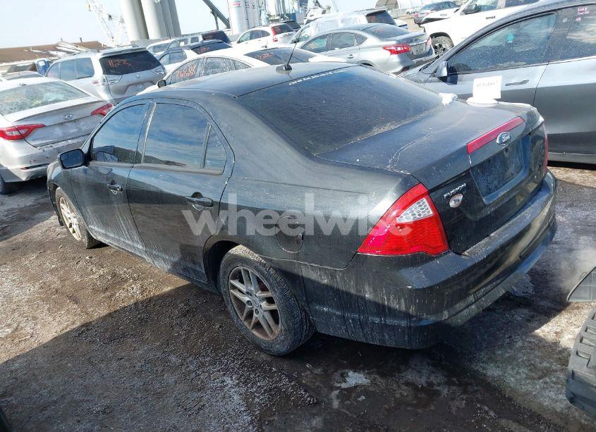 Photo 3 of 2012 Ford Fusion S (VIN 3FAHP0GA4CR419167)