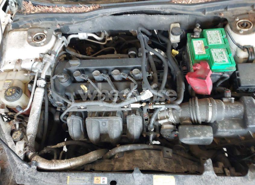 Photo 10 of 2012 Ford Fusion S (VIN 3FAHP0GA5CR123610)