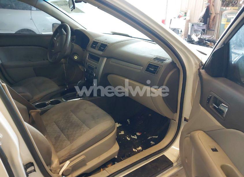 Photo 5 of 2012 Ford Fusion S (VIN 3FAHP0GA5CR123610)