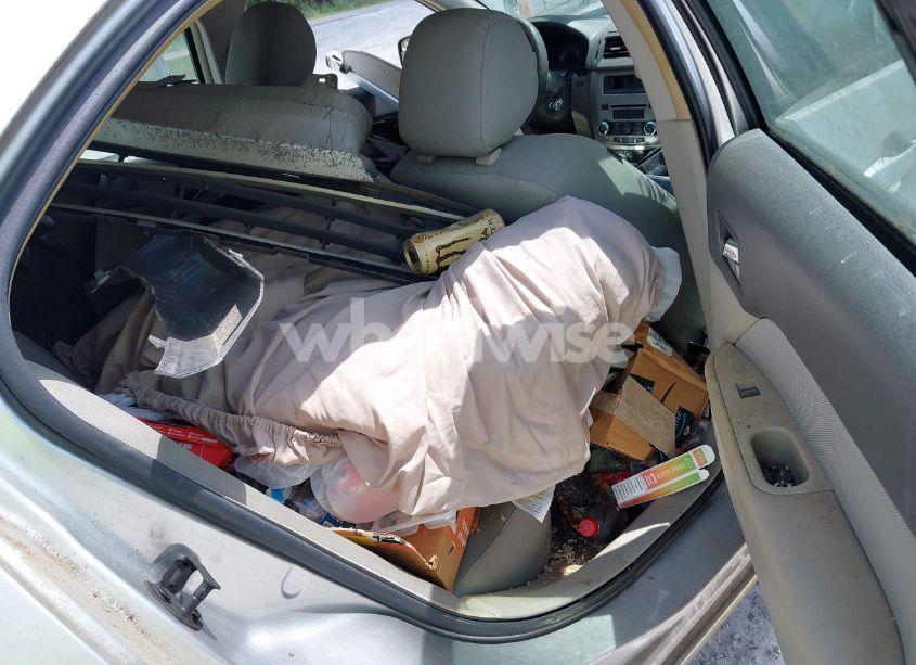 Photo 8 of 2012 Ford Fusion S (VIN 3FAHP0GA5CR127804)