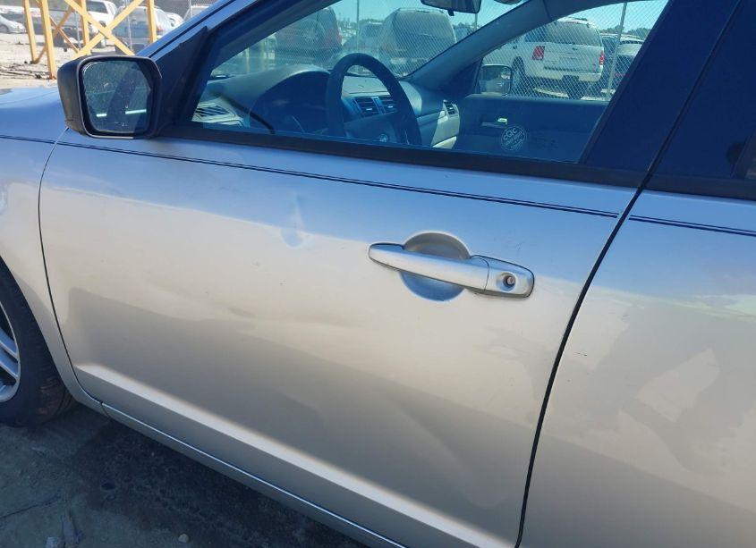 Photo 18 of 2012 Ford Fusion S (VIN 3FAHP0GA5CR128483)