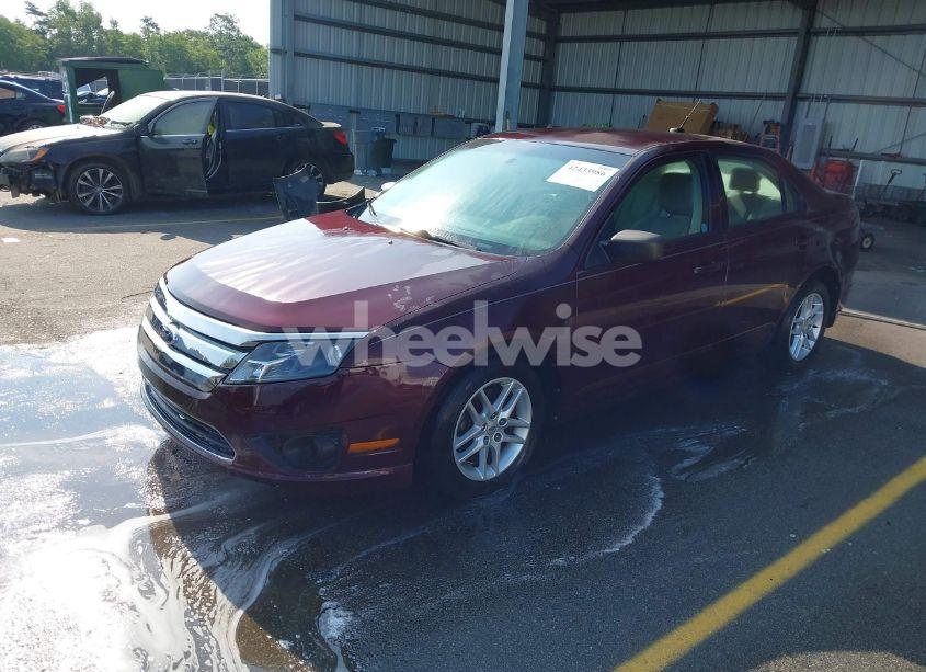 Photo 2 of 2012 Ford Fusion S (VIN 3FAHP0GA5CR347850)