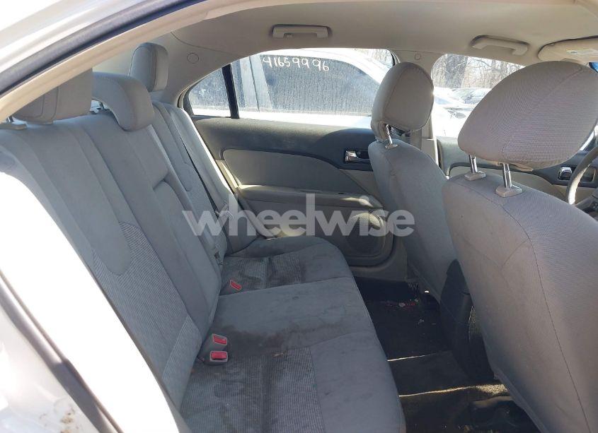 Photo 8 of 2012 Ford Fusion S (VIN 3FAHP0GA5CR356046)