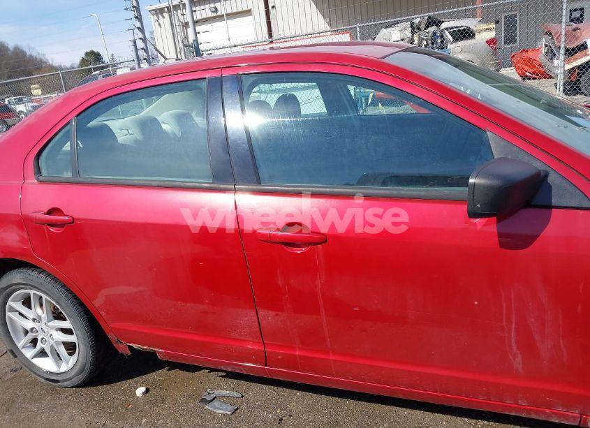 Photo 14 of 2010 Ford Fusion S (VIN 3FAHP0GA6AR291513)